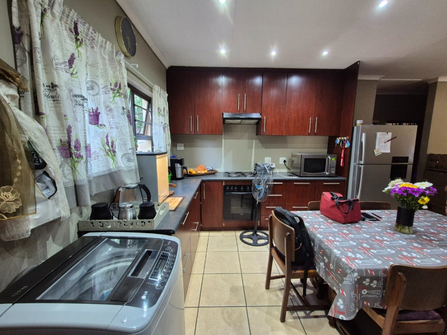 To Let 3 Bedroom Property for Rent in Universitas Ridge Free State